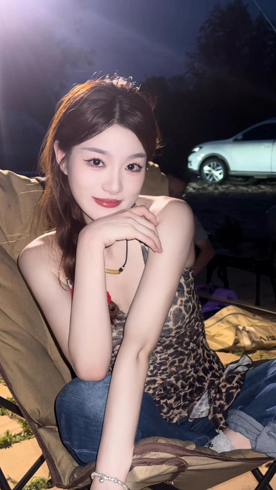 沈阳45岁老阿姨喷了几次尿素精彩内容